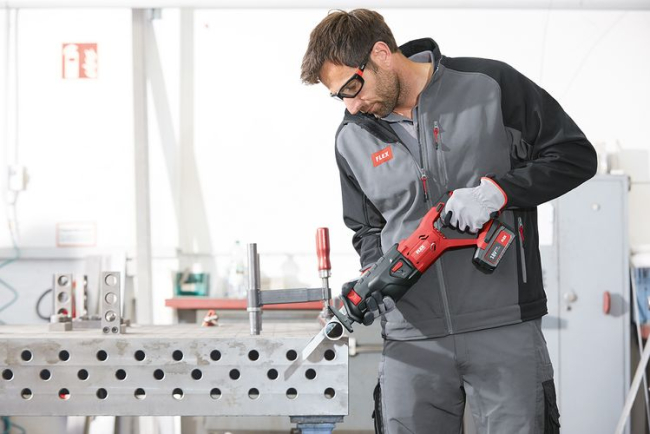 Akku-Säbelsäge mit Pendelhub RS 29 18,0 V